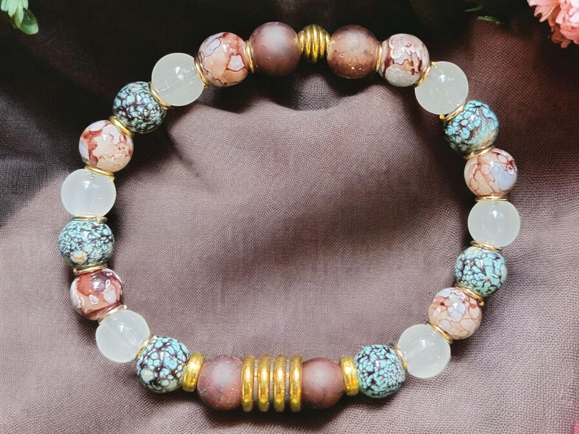 Hand crafted chocolate and torqoise multi  cracked glass stetch bead bracelet. - LifeLoveInspired
