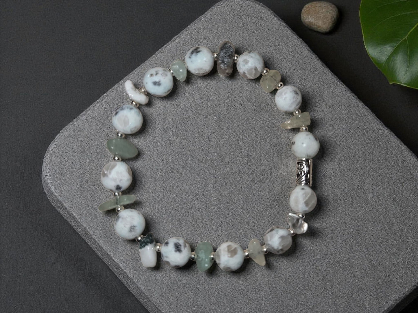 Black & White Gemstone