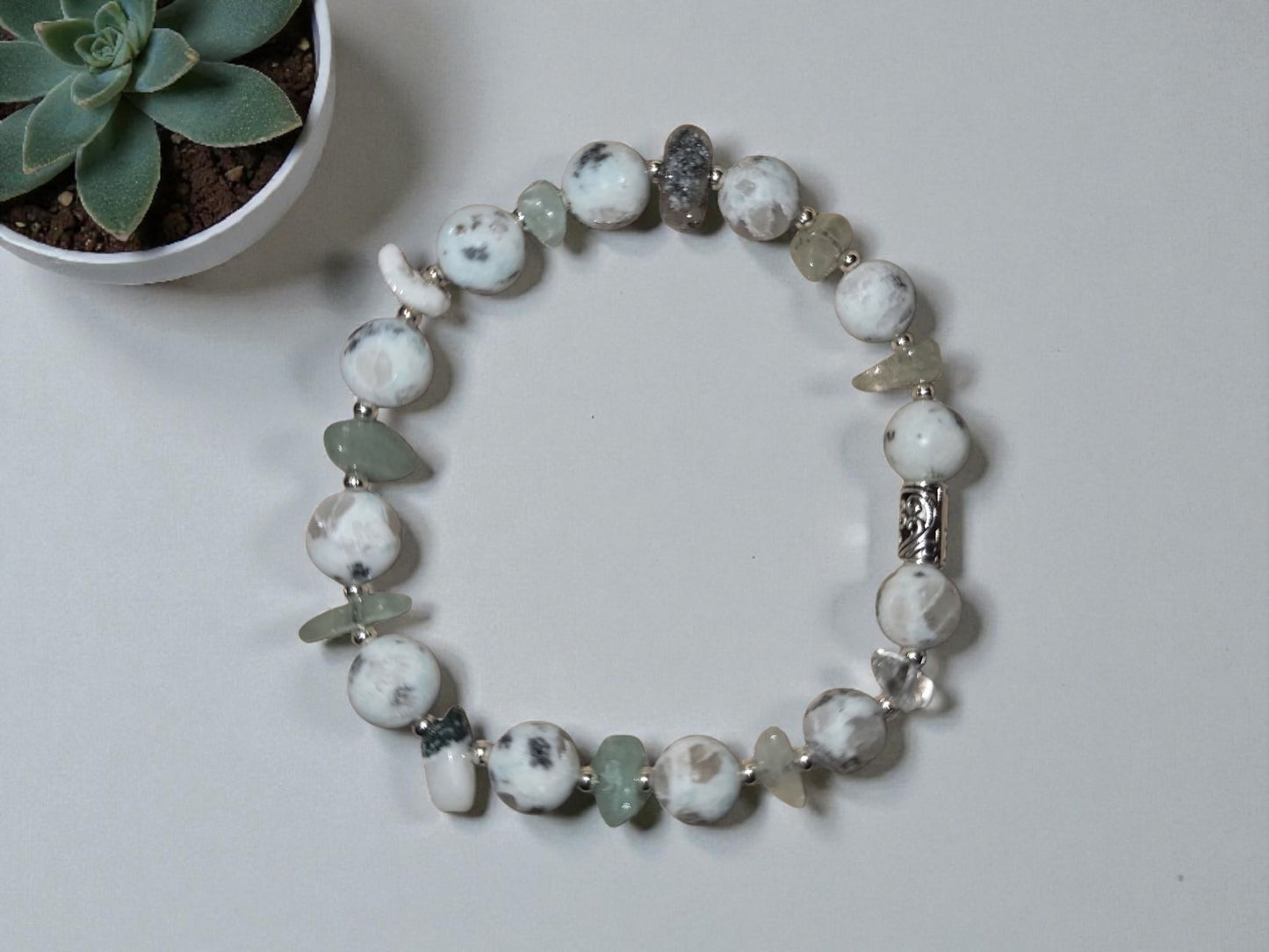 Black & White Gemstone